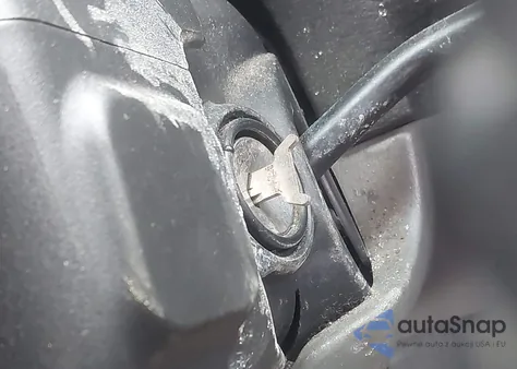 2005 Chrysler Town & Country Touring from USA, damaged, VIN 2C4GP54L15R204301